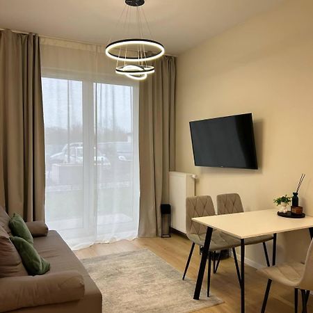 Warsaw Airport Apartment Exterior photo