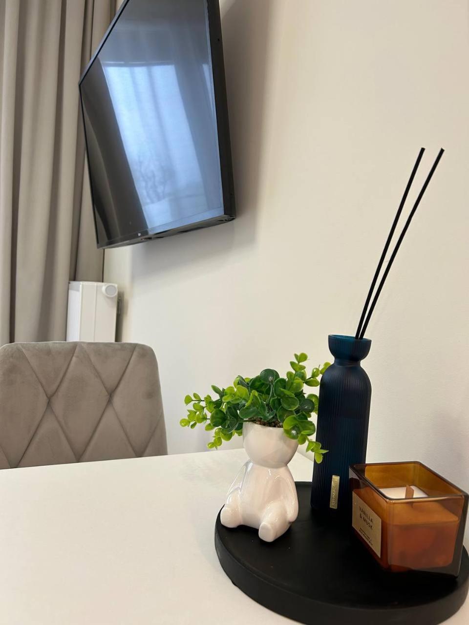 Warsaw Airport Apartment Exterior photo
